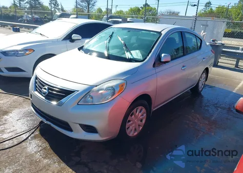 2014 Nissan Versa 1.6 Sv z USA, uszkodzony, nr VIN 3N1CN7AP6EL865846
